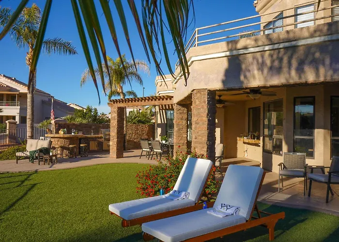 Lakeside Luxury Val Vista