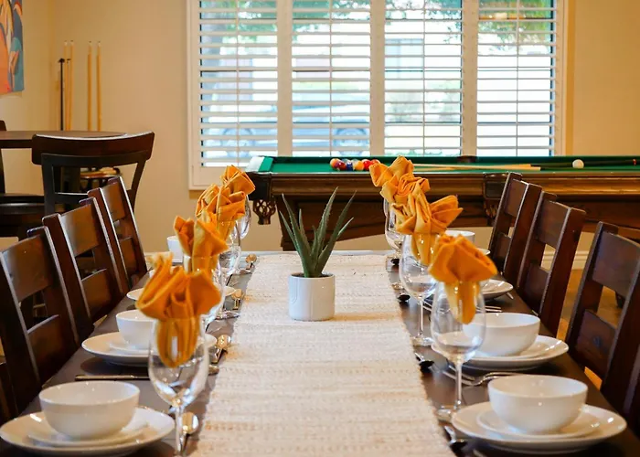 Holiday home Lakeside Luxury Val Vista