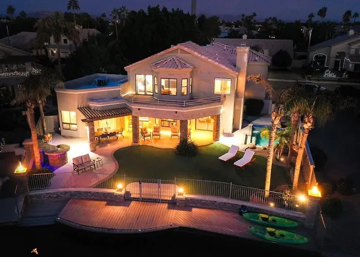Lakeside Luxury Val Vista *
