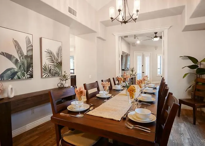 Lakeside Luxury Val Vista *